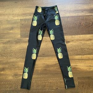 Goldsheep Pineapple Leggings | size XS